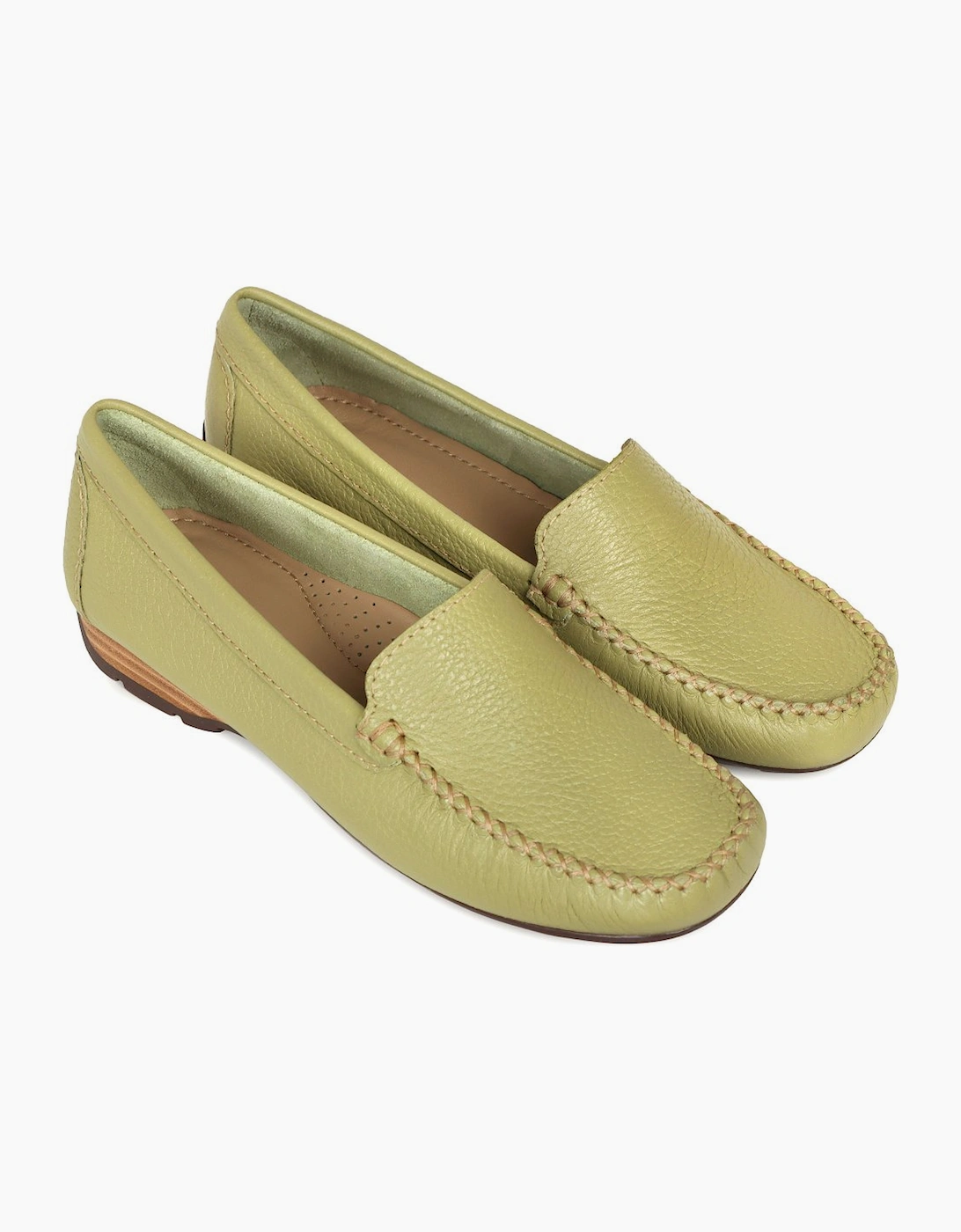Sun II Womens Moccasins