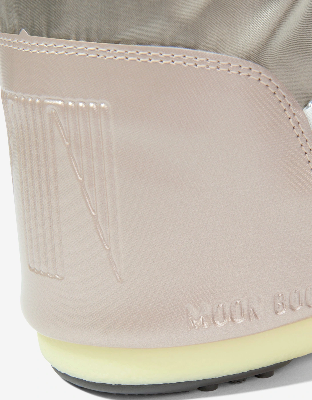 Moon Boot Girls Icon Glance Boots in Gold