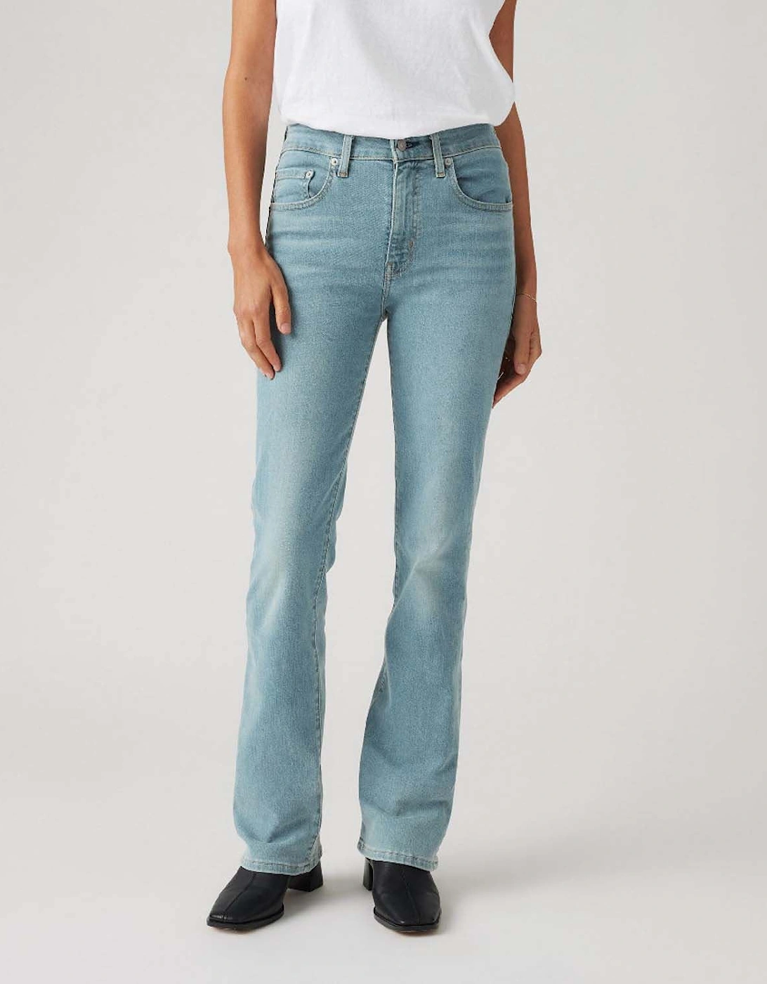 725 High Rise Bootcut Jeans