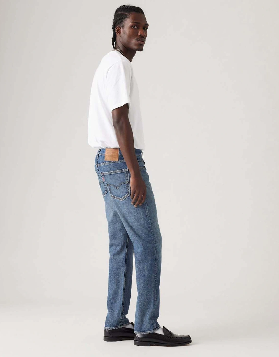 502 Taper Jeans
