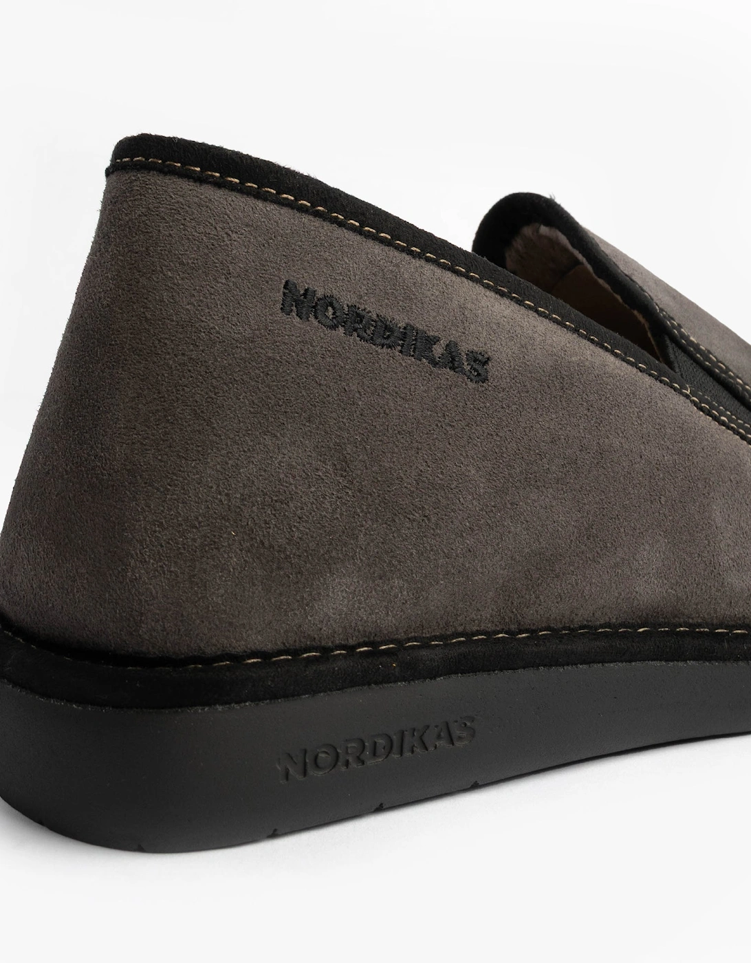 663 Mens Suede Full Slippers Grey