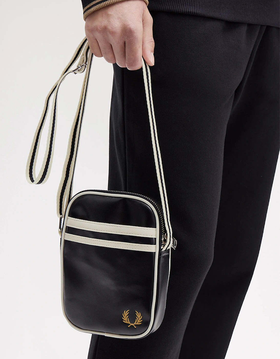 Fred Perry Men's Black Classic Side Bag Small