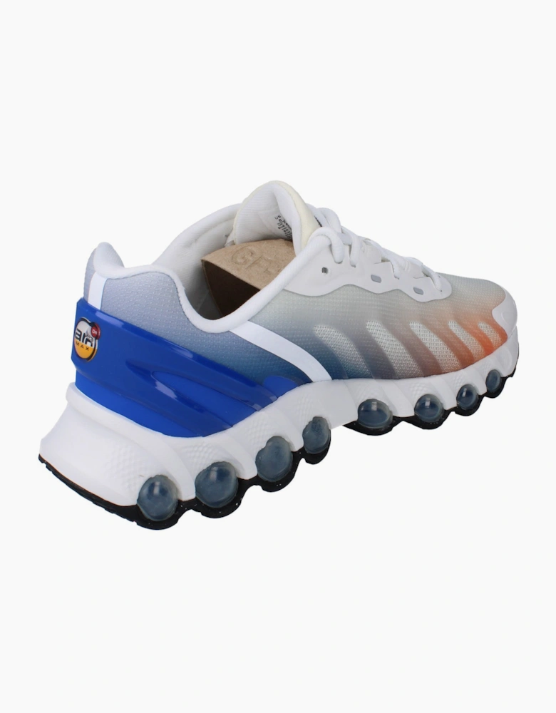 Dn8 Mens Trainers Im7405  100