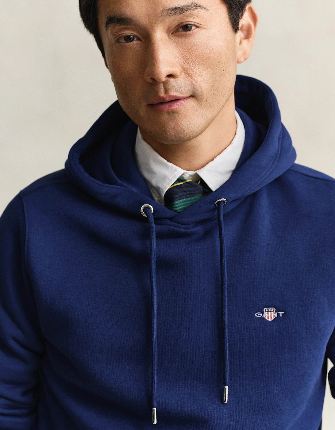 Mens Regular Fit Shield Logo Pullover Hoodie - 432 Rich Navy