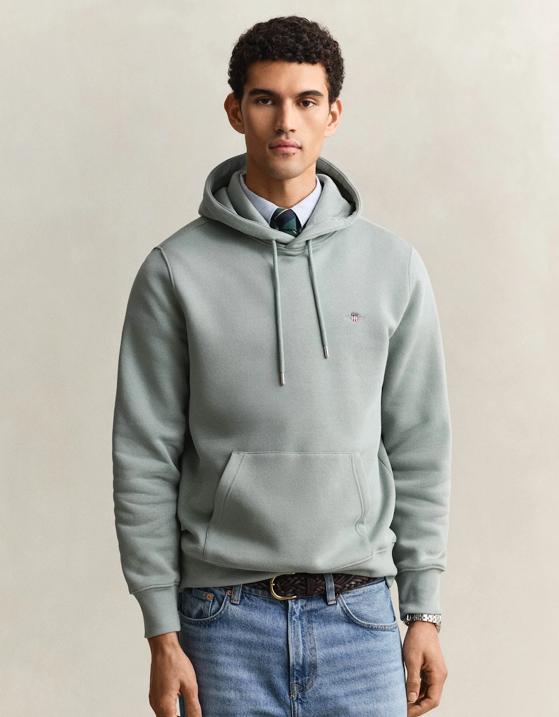 Gant Men's Grey Regular Fit Shield Logo Pullover Hoodie - 10 Ceramic  38 M