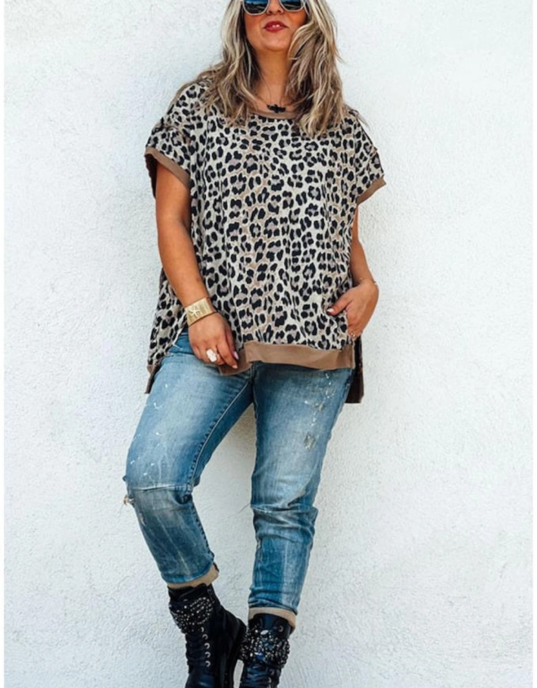 Khaki Leopard Contrast Trim Short Sleeve Loose Plus Size Top