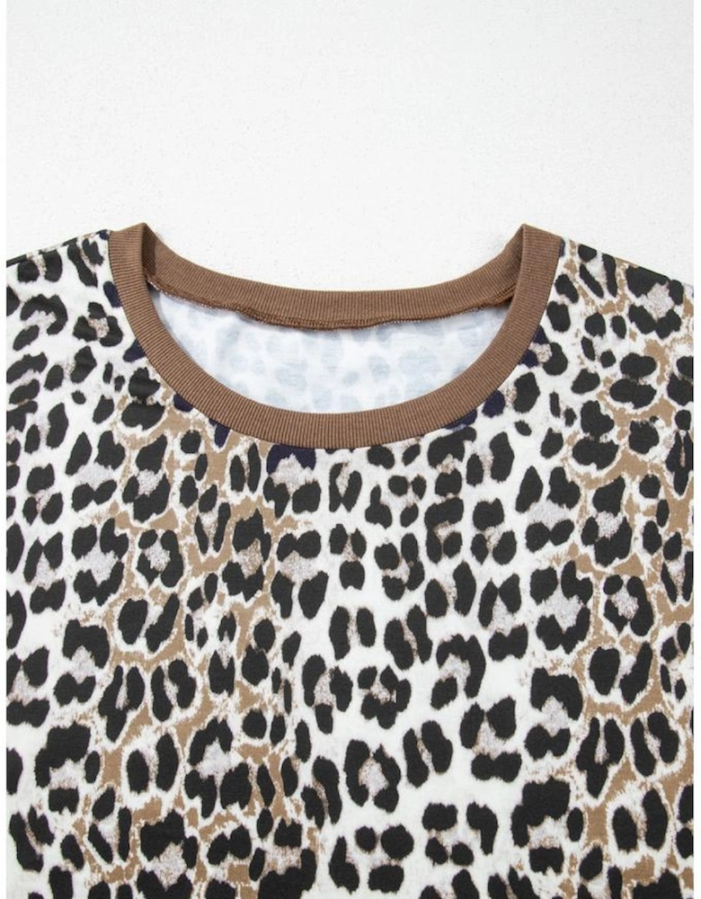 Khaki Leopard Contrast Trim Short Sleeve Loose Plus Size Top