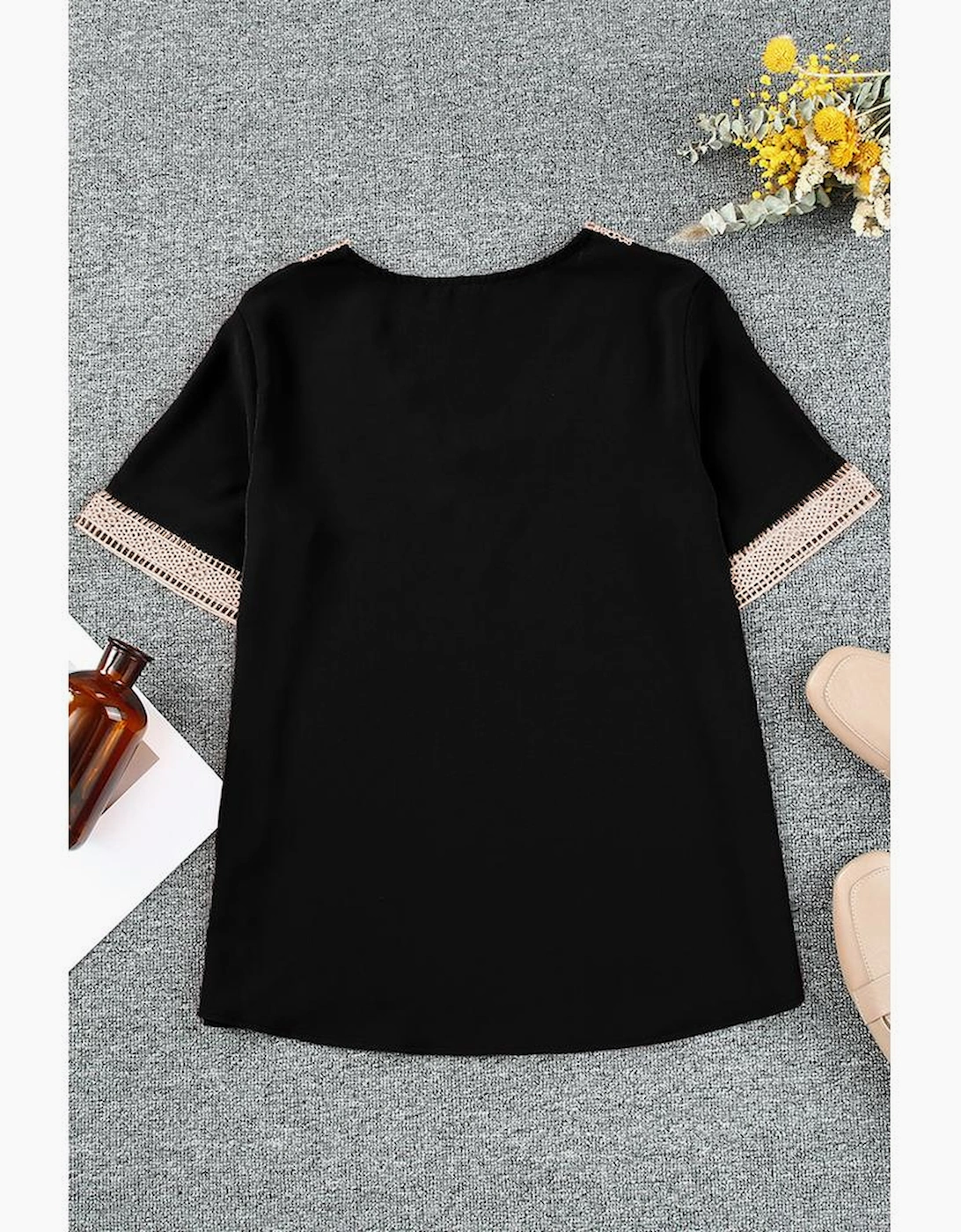 Black Lace Trim Short Sleeve V Neck Plus Size Top