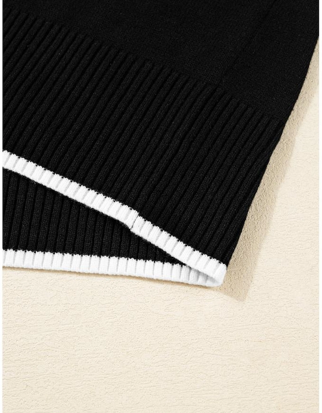 Black Contrast Trim Big Bow Accent Holiday Cropped Sweater