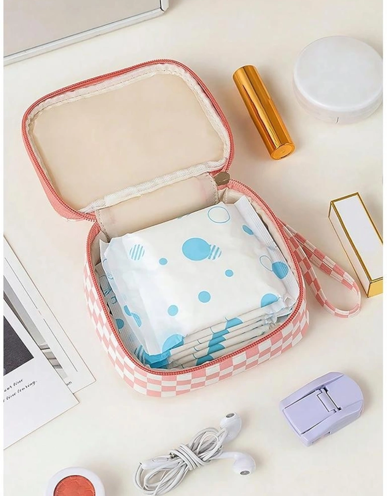 Light Pink Checkered Pattern Small Cosmetic Bag