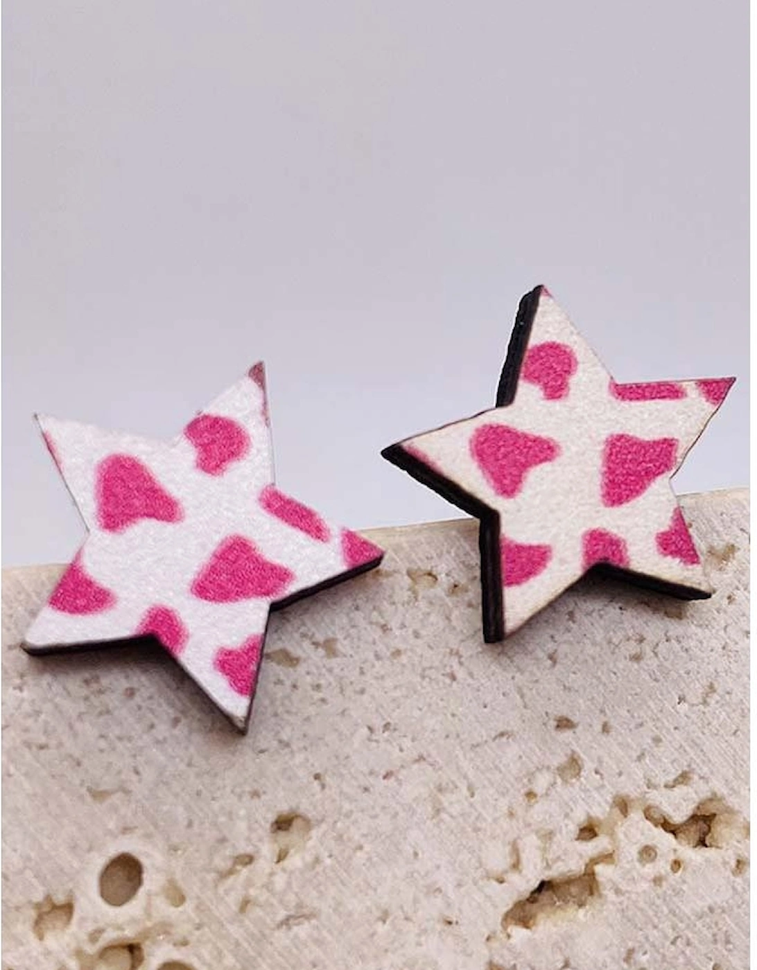 Azura Exchange Star Shape Stud Earrings in Dark Pink Cow Print