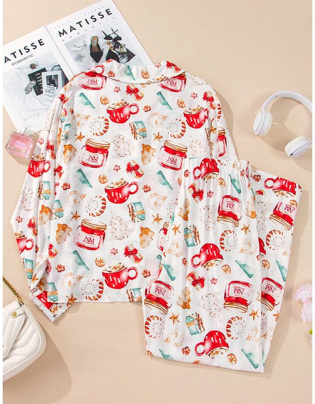 White Christmas Pattern Long Sleeve Shirt and Pants Pajama Set