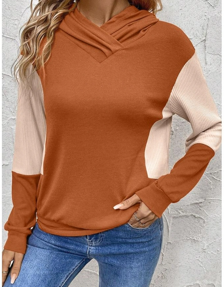 Gold Flame Contrast Color Ribbed Patchwork Crossed Pullover Neck Hoodie