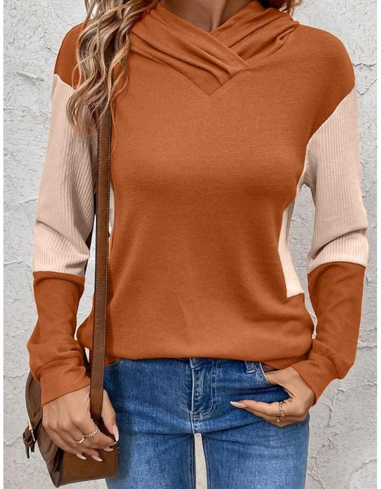 Gold Flame Contrast Color Ribbed Patchwork Crossed Pullover Neck Hoodie