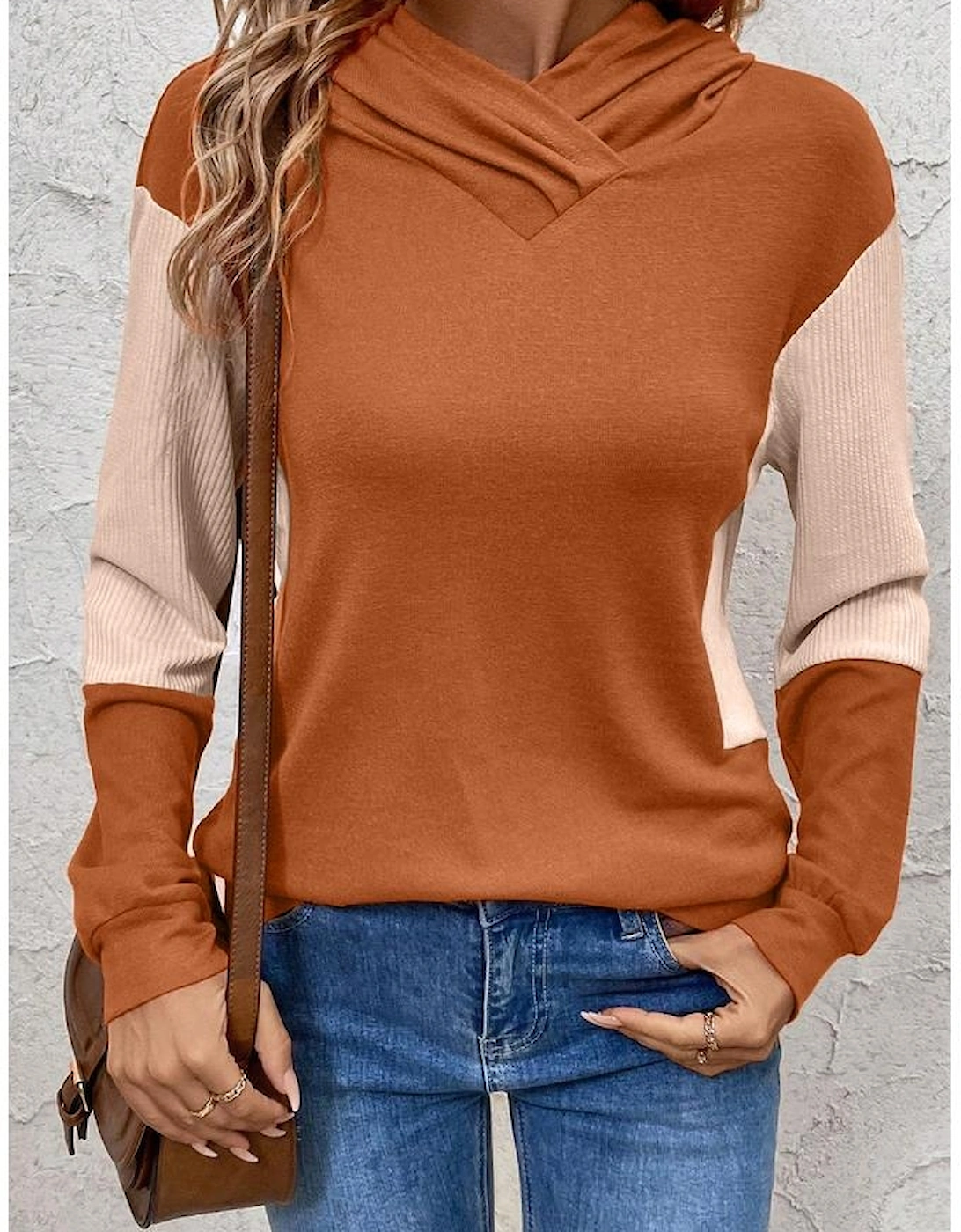 Gold Flame Contrast Color Ribbed Patchwork Crossed Pullover Neck Hoodie