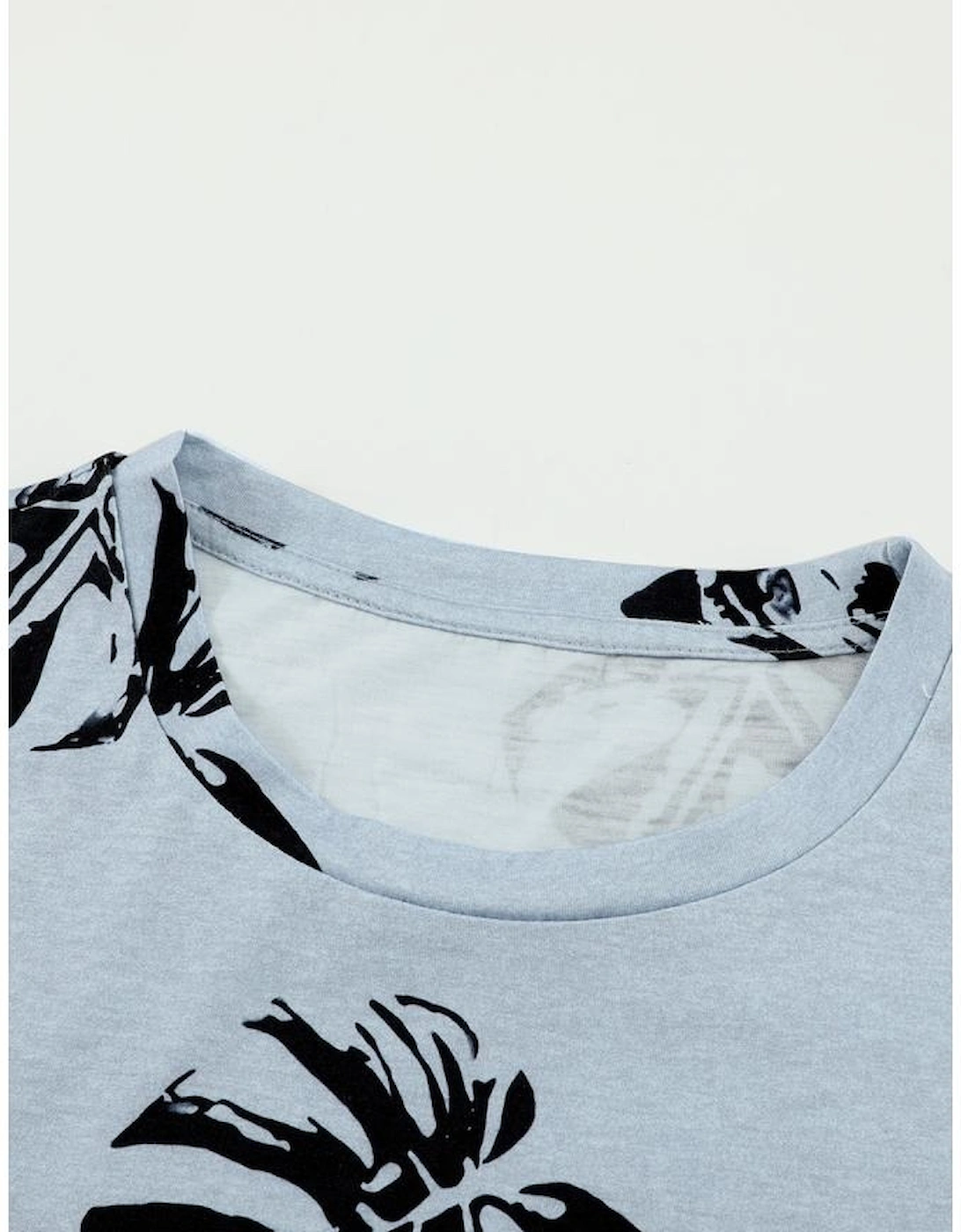 Gray Crew Neck Tropical Plants Print T-shirt