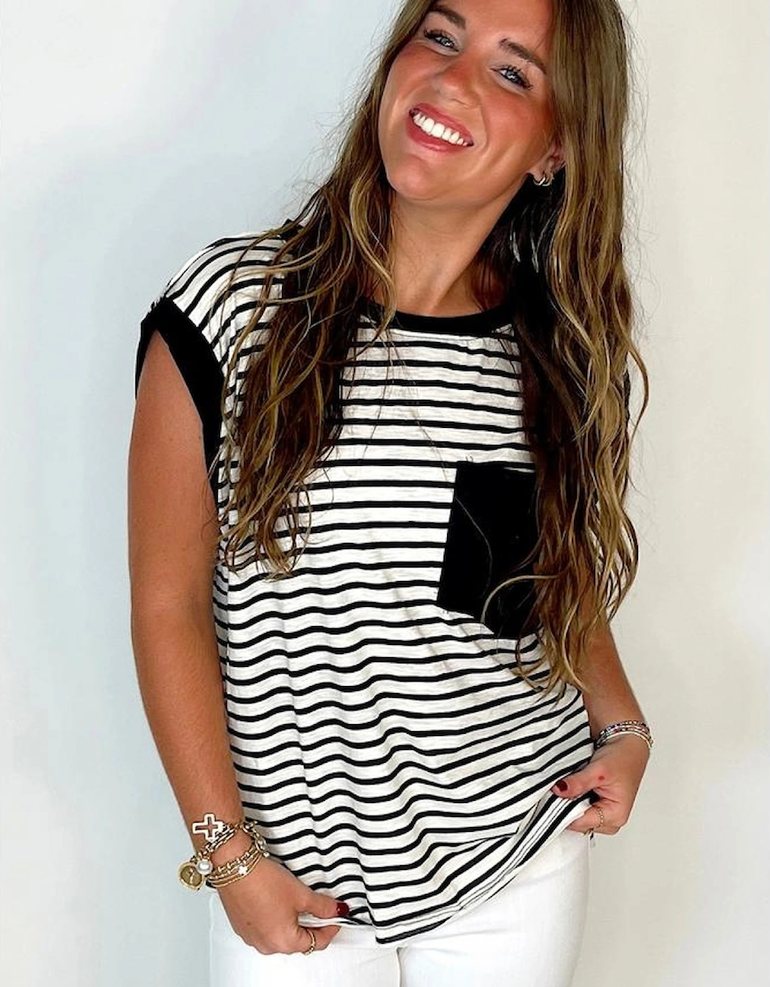 Black Stripe Chest Pocket Patch Round Neck Tank Top