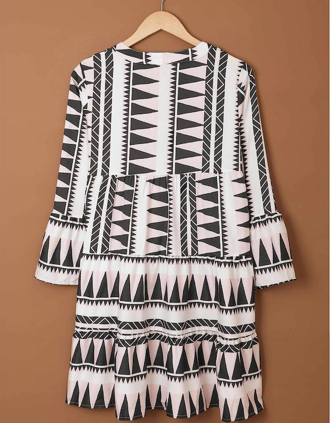 Azura Exchange Geometric Print V-Neck Ruffle Swing Mini Dress