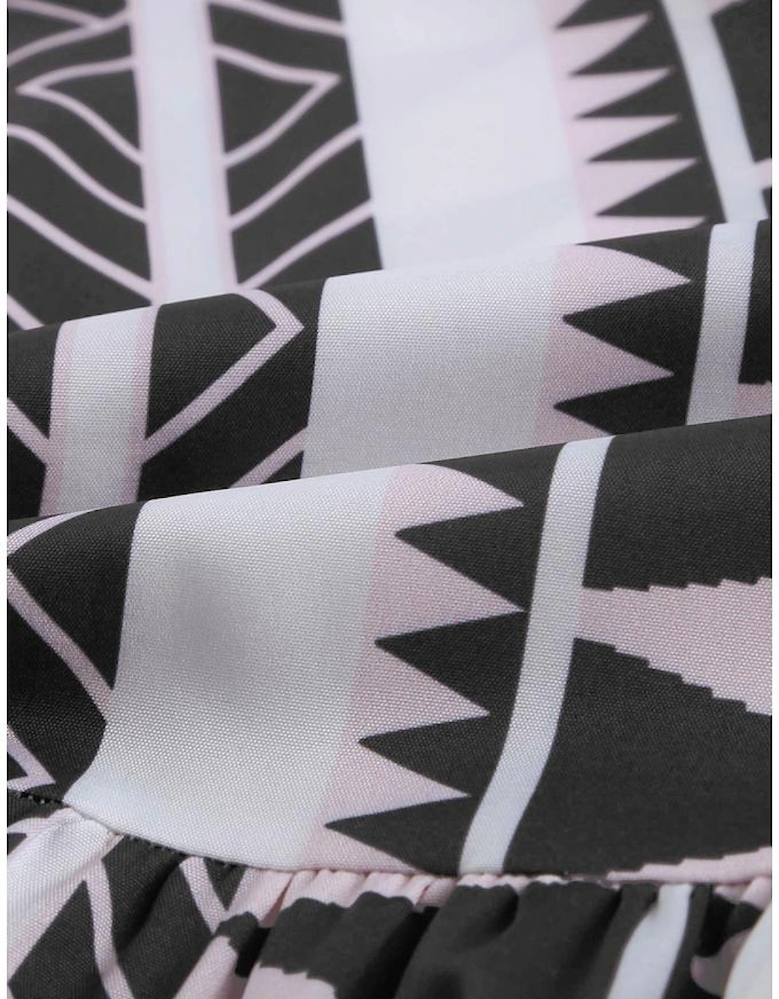 Azura Exchange Geometric Print V-Neck Ruffle Swing Mini Dress