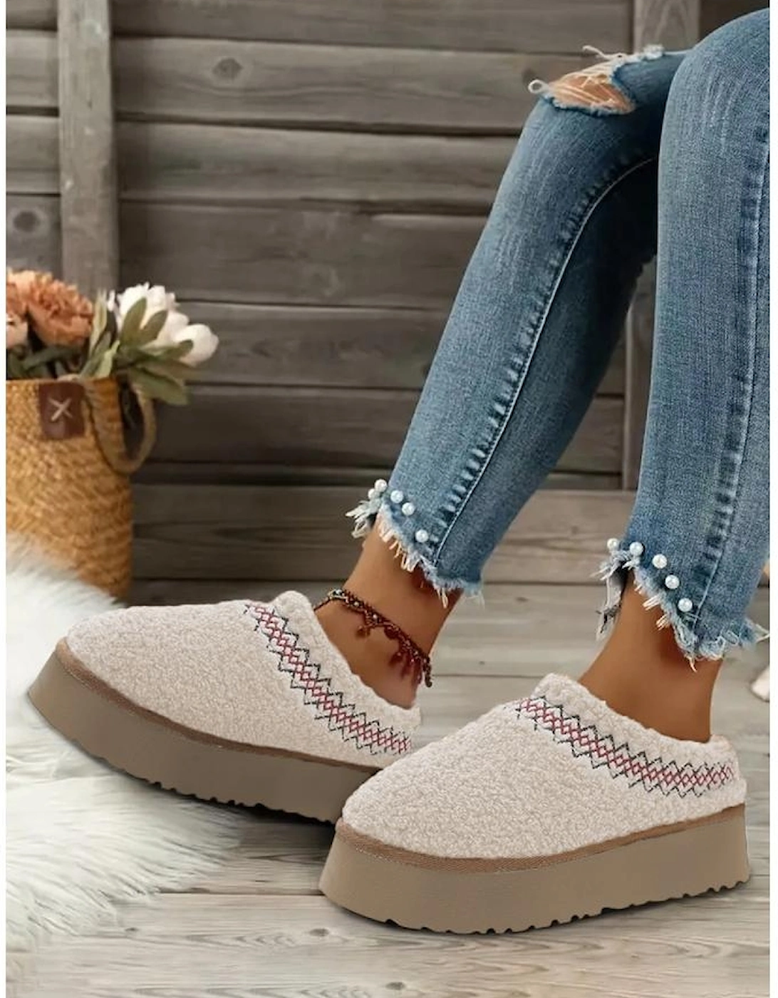 Azura Exchange White Embroidered Sherpa Plush Thick Sole Winter Slippers, 5 of 4