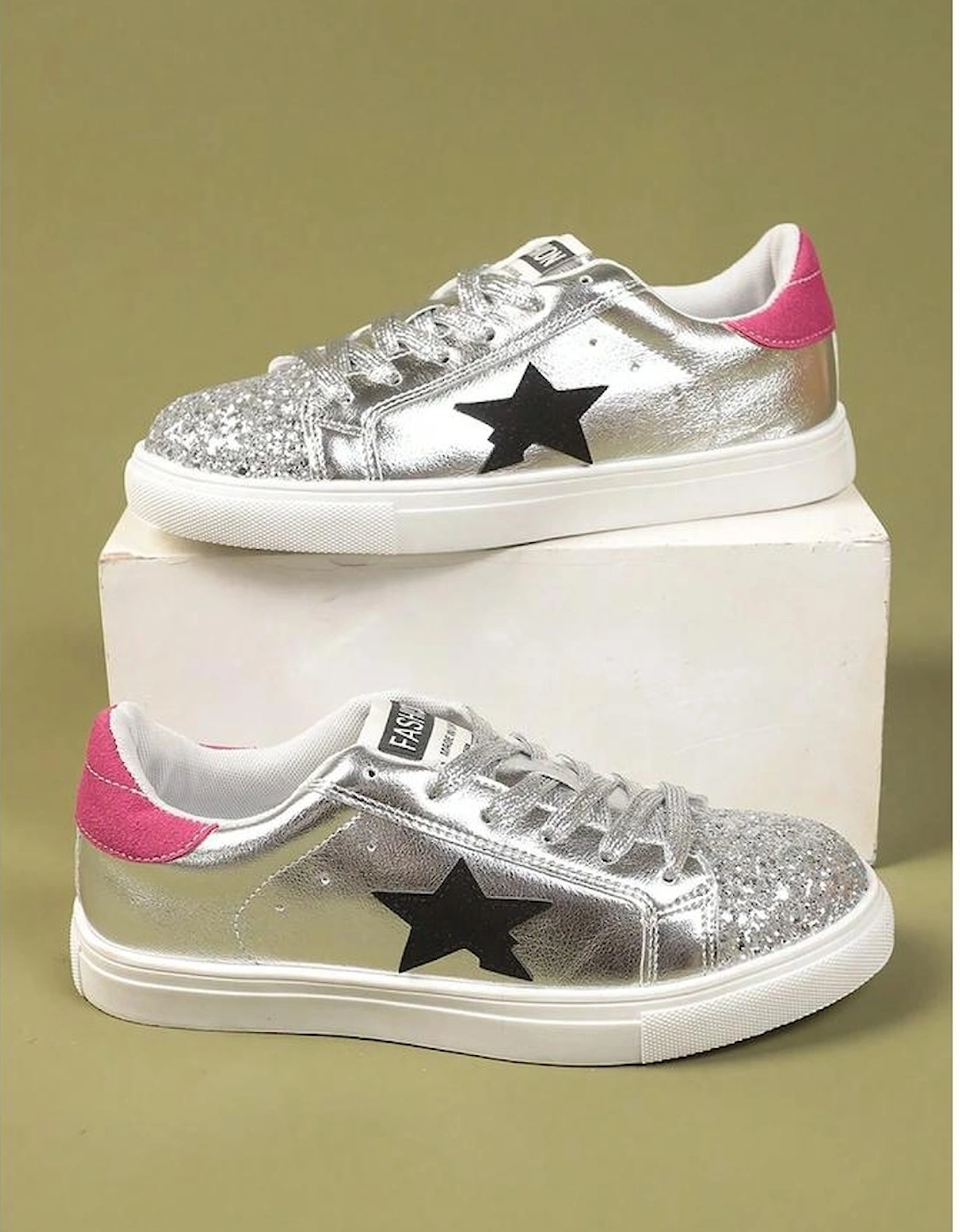 Silvery Metallic Luster Star Pattern Slip On Flat Shoes