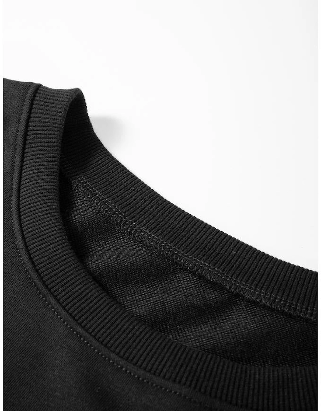 Black Contrast Stitches Detail Puffy Half Sleeve Blouse