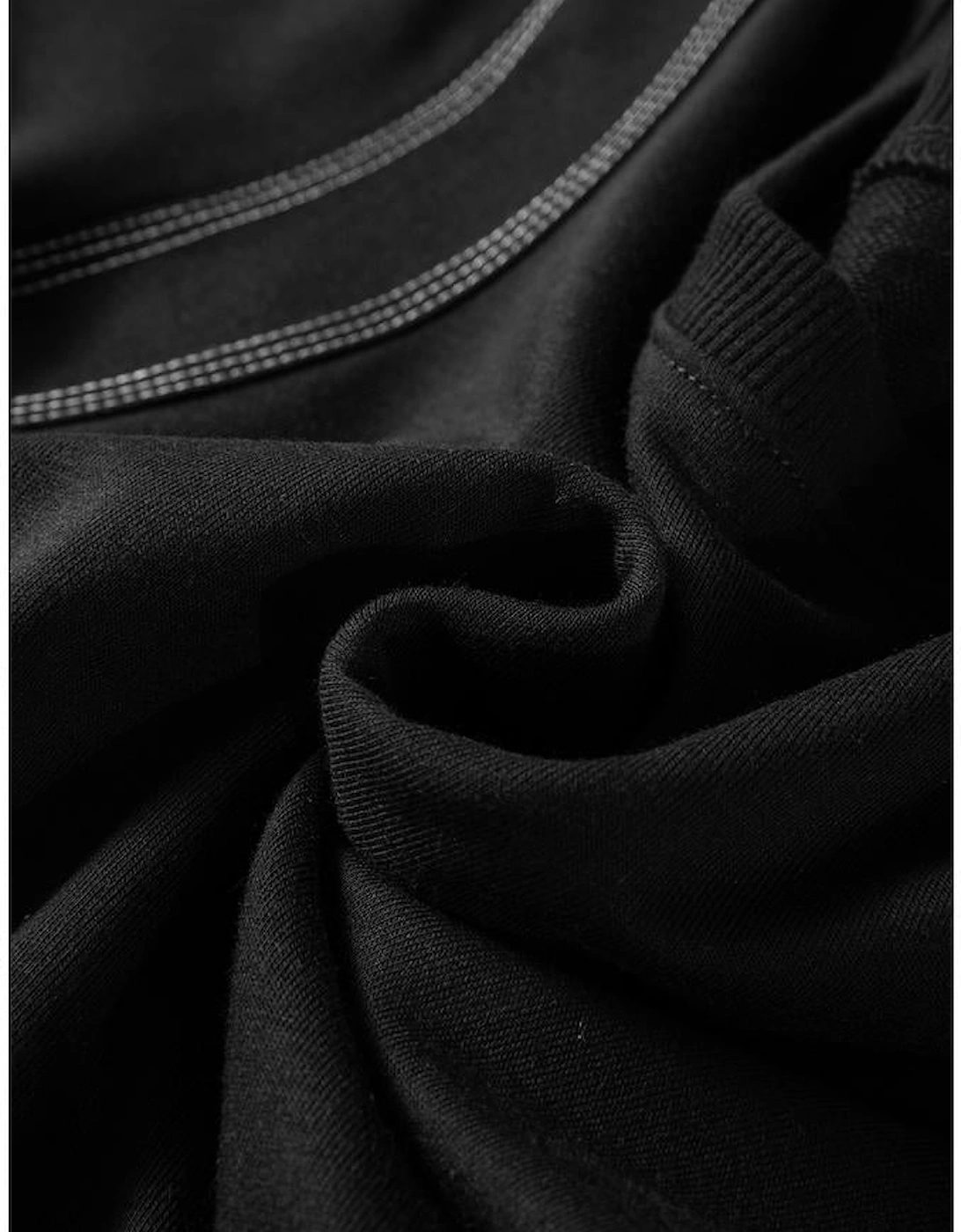 Black Contrast Stitches Detail Puffy Half Sleeve Blouse