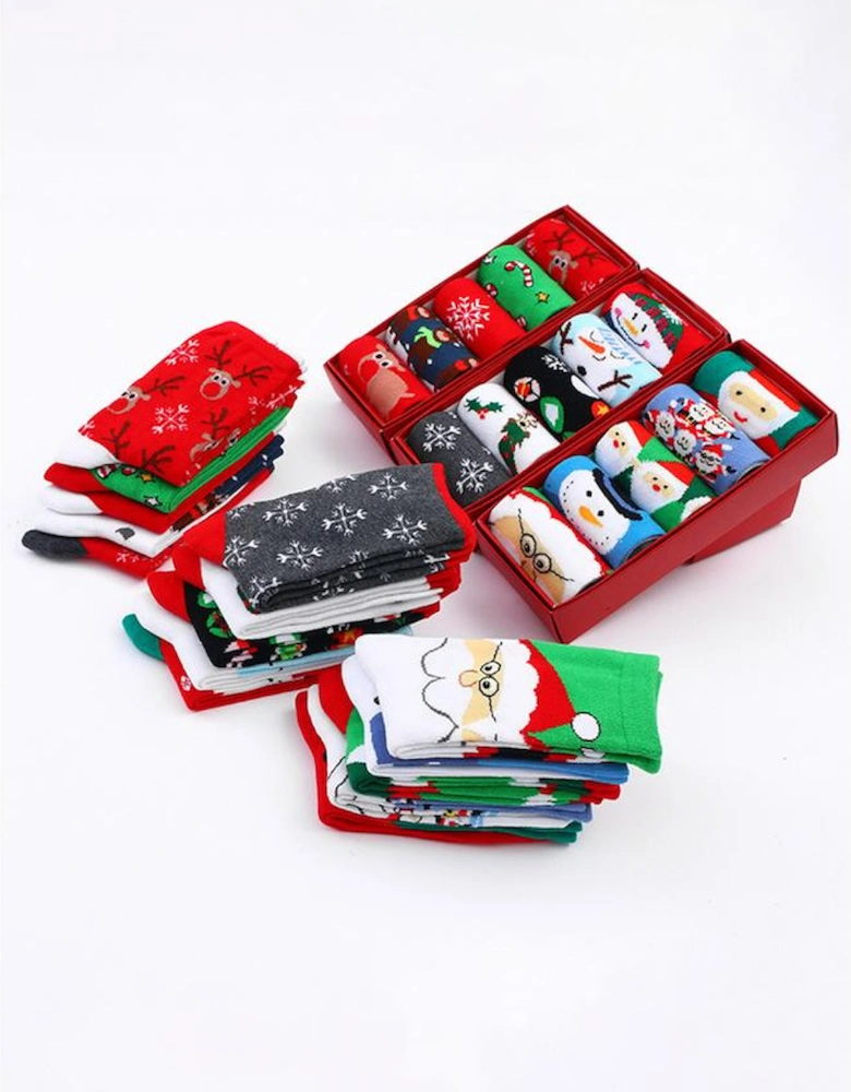 Azura Exchange White Christmas Cartoon Pattern 5 Pairs/Set Socks Set with Box
