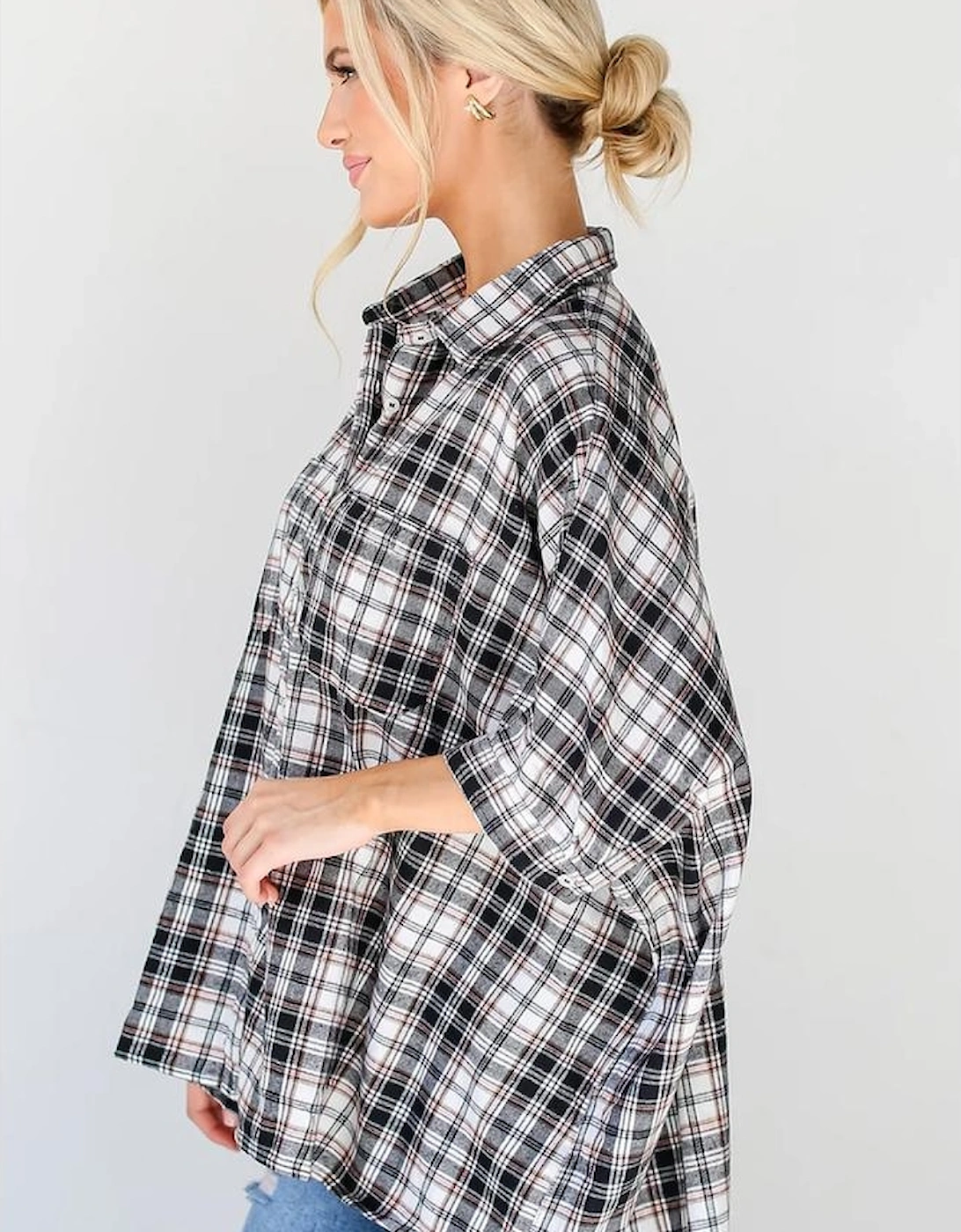 Black Plaid Print Chest Pockets Oversize Shirt