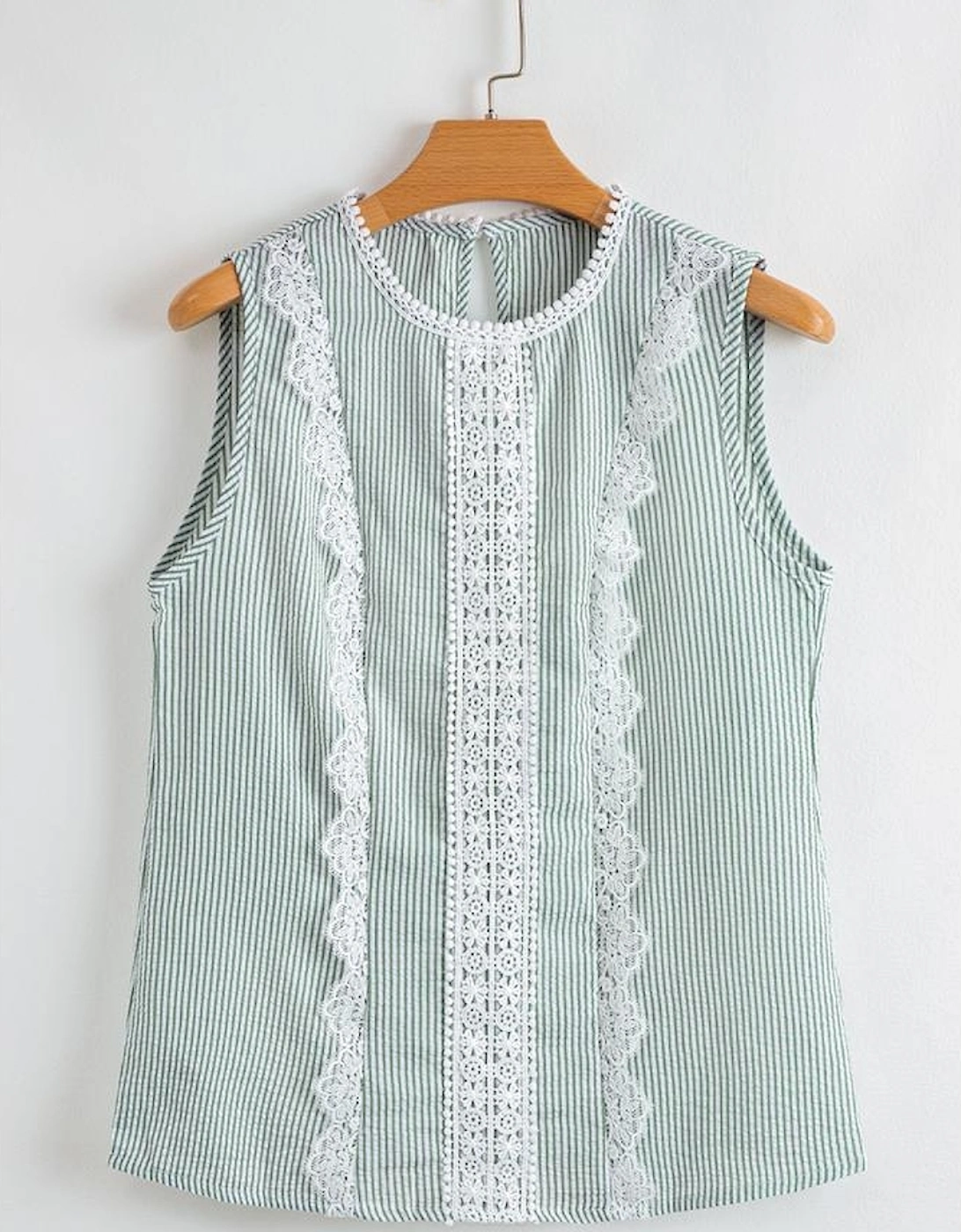 Green Stripe Lace Patchwork Crew Neck Tank Top