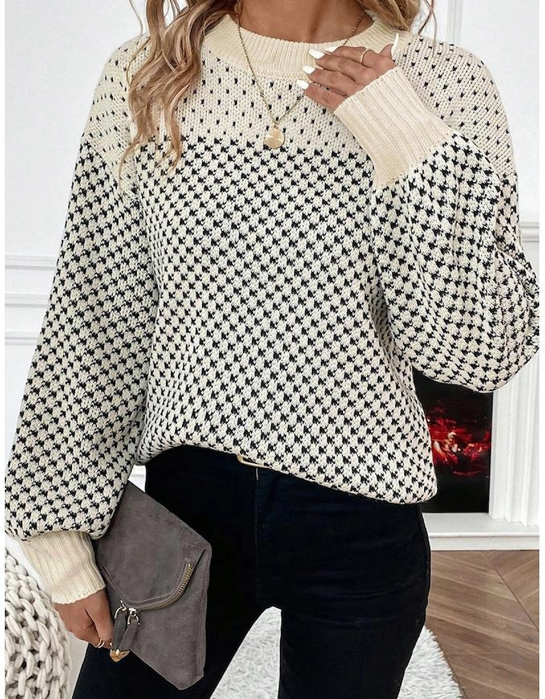 Black Contrast Color Pattern Lantern Sleeve Sweater