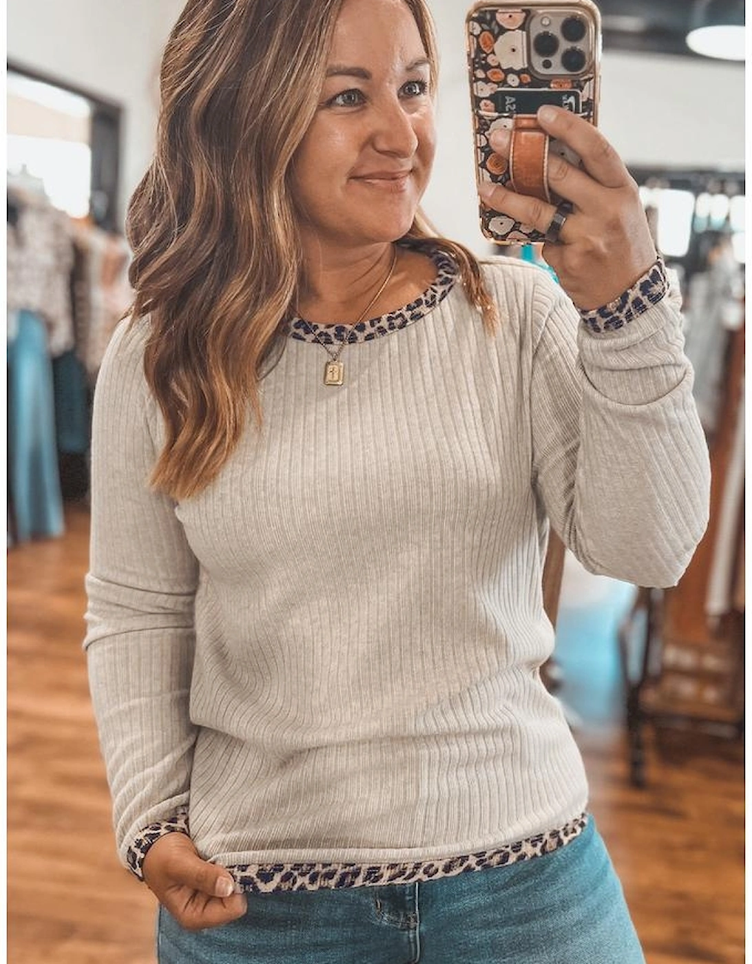 Parchment Ribbed Contrast Leopard Edge Round Neck Plus Knit Top