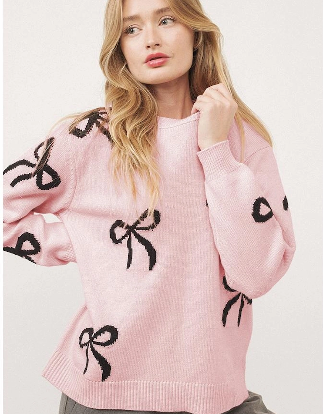 Light Pink Bow Pattern Knitted Loose Fit Sweater