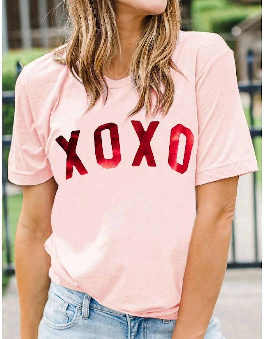 Azura Exchange Glitter Pattern Print Short Sleeve Graphic Tee