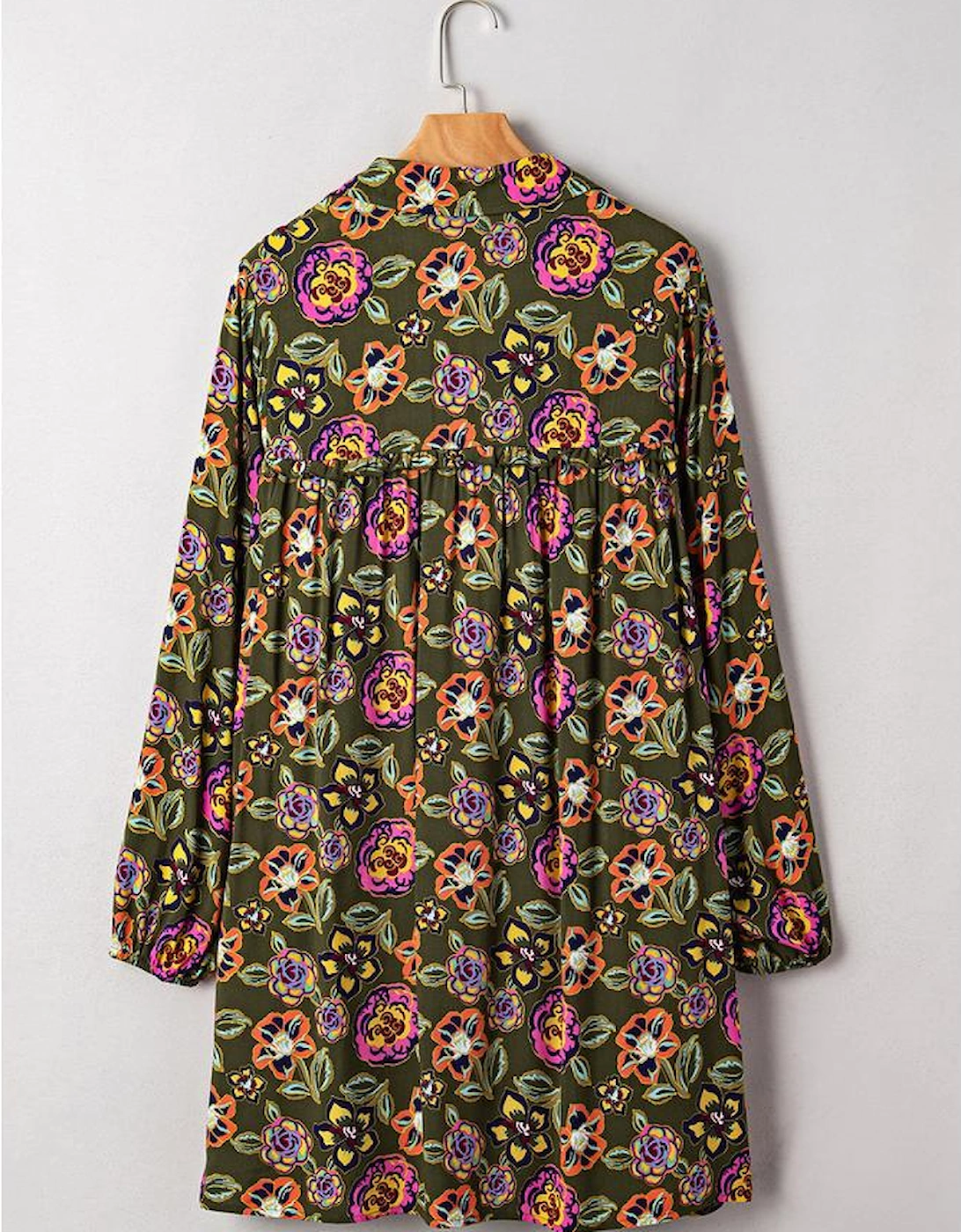 Green Floral Print Split Neck Bubble Sleeve Shift Mini Dress