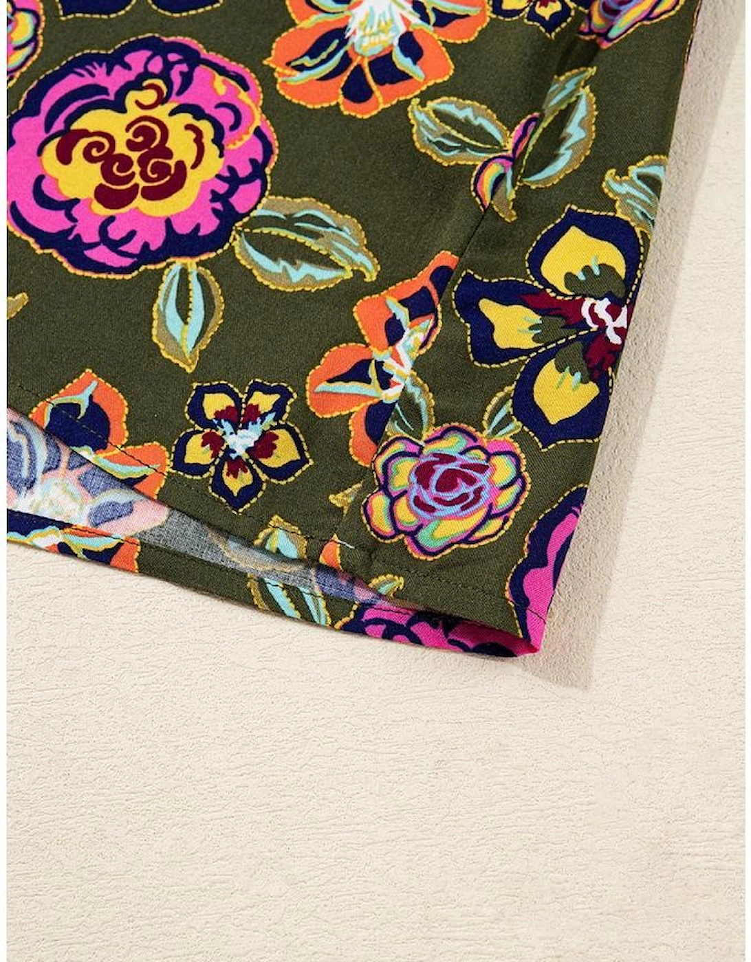 Green Floral Print Split Neck Bubble Sleeve Shift Mini Dress