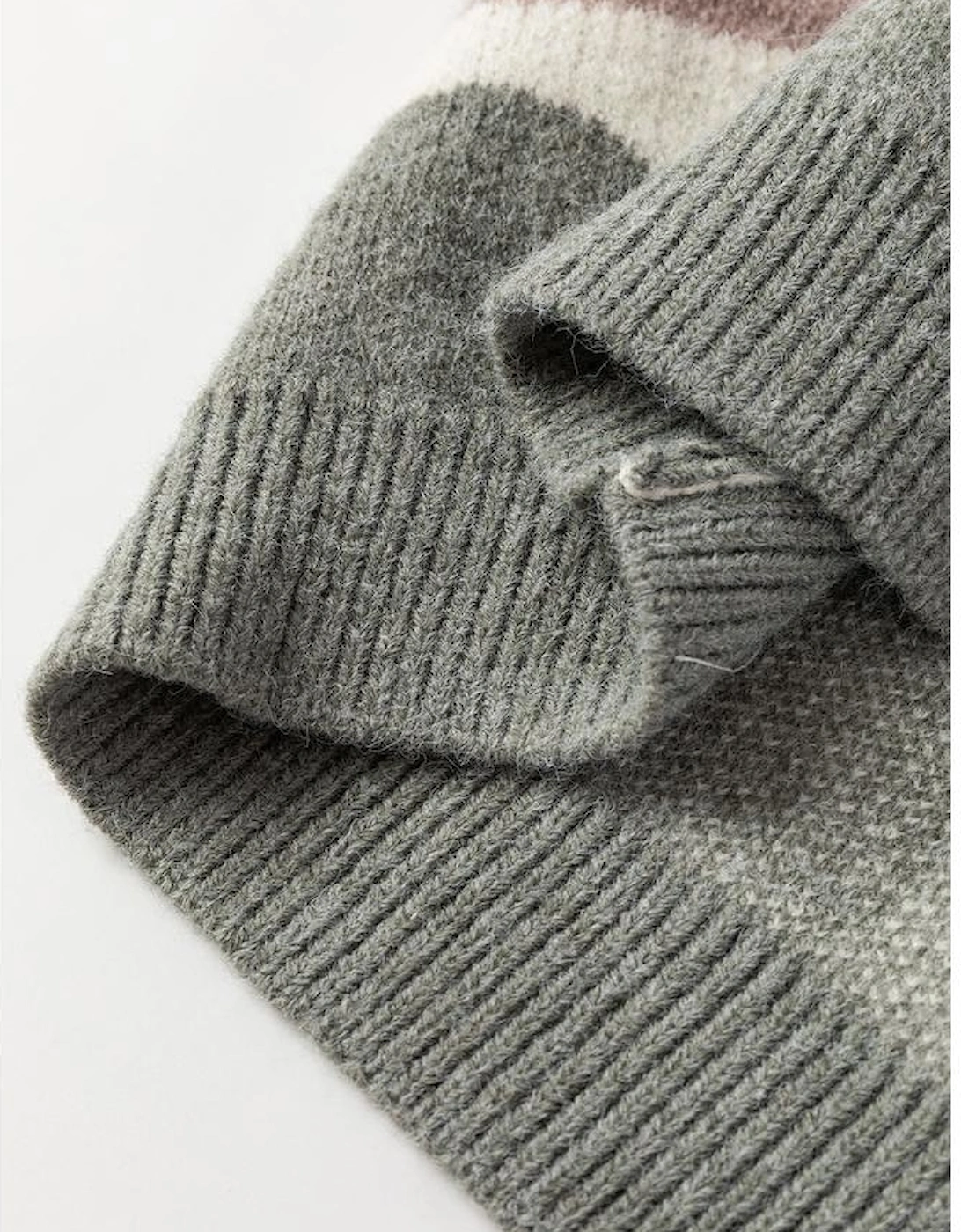 Gray Wave Striped Balloon Sleeve Drop Shoulder Sweater