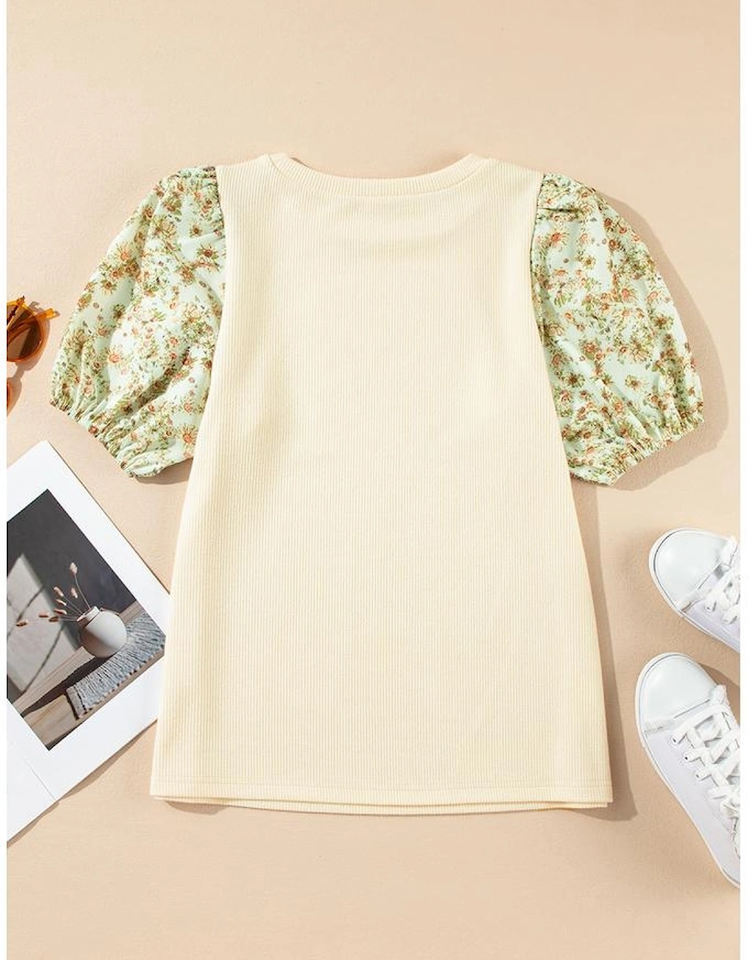 Beige Contrast Floral Bubble Sleeve Patchwork Ribbed Top