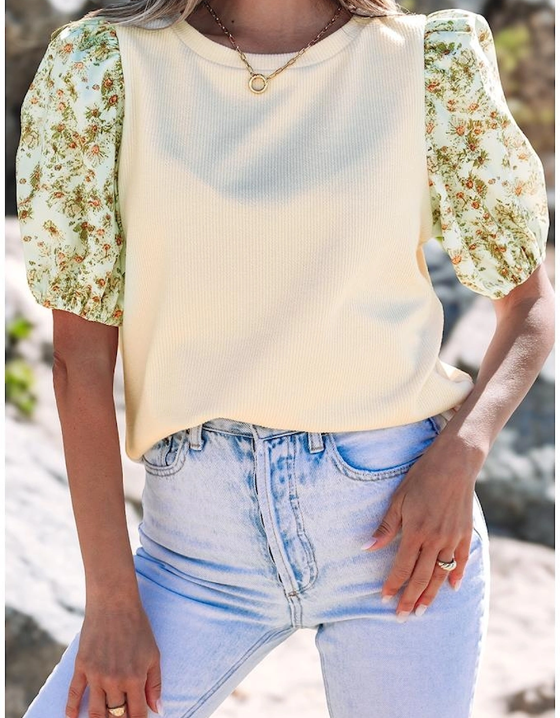 Beige Contrast Floral Bubble Sleeve Patchwork Ribbed Top