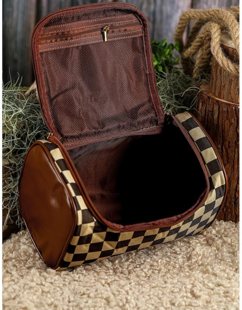 Black Checkered PU Leather Zipper Makeup Bag