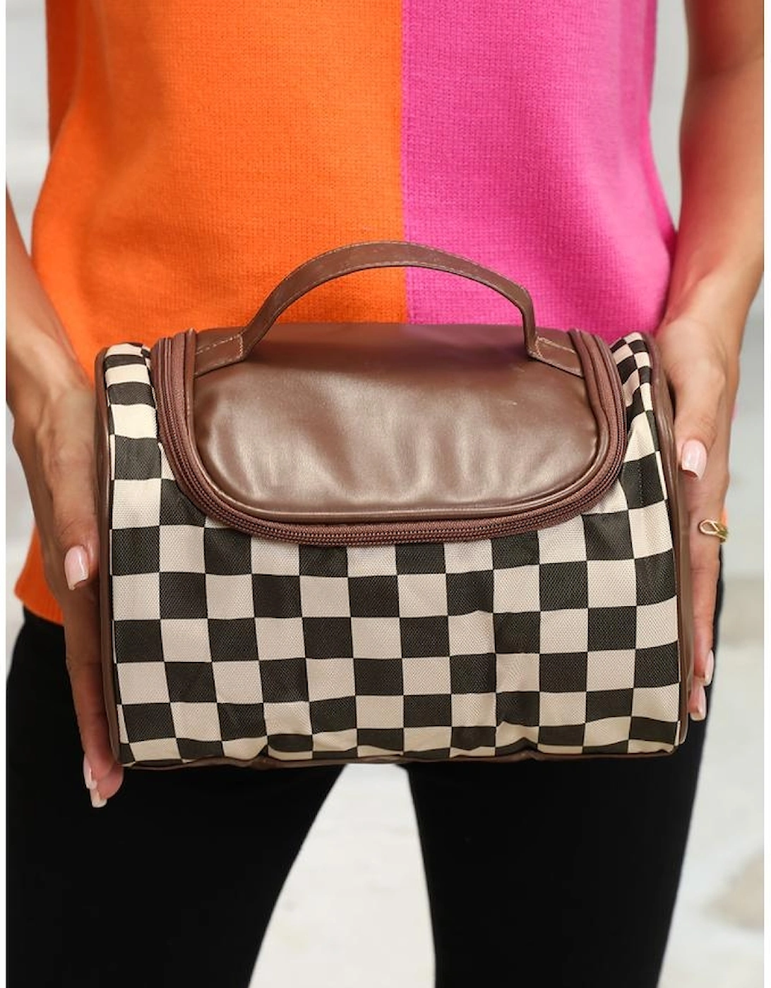 Black Checkered PU Leather Zipper Makeup Bag