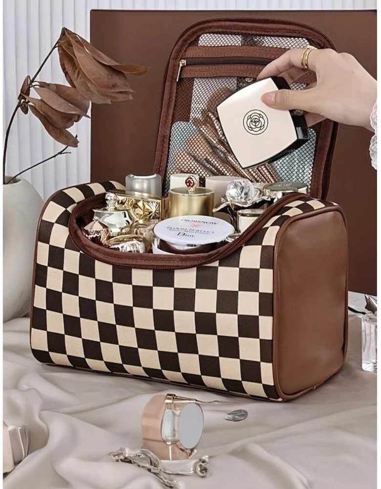 Black Checkered PU Leather Zipper Makeup Bag