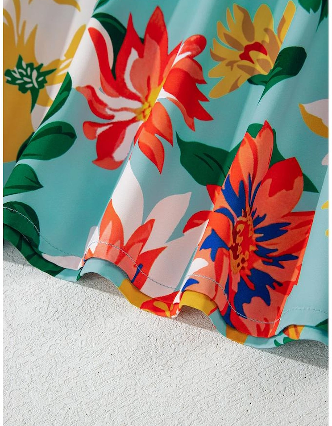 Sky Blue Plus Size Floral Print V Neck Batwing Sleeve Blouse