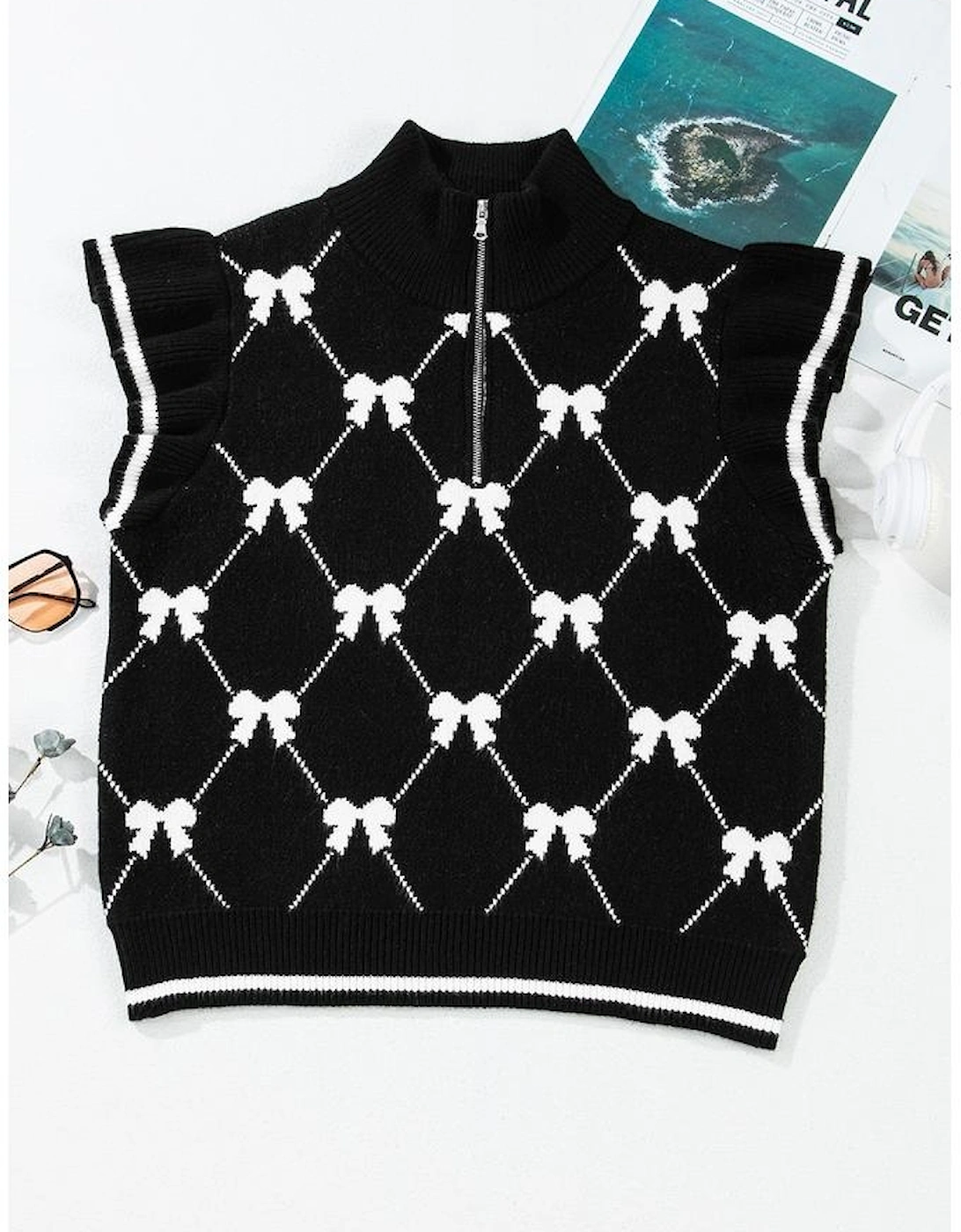 Black Preppy Vibes Bow Print Zipped Collar Sweater Tee