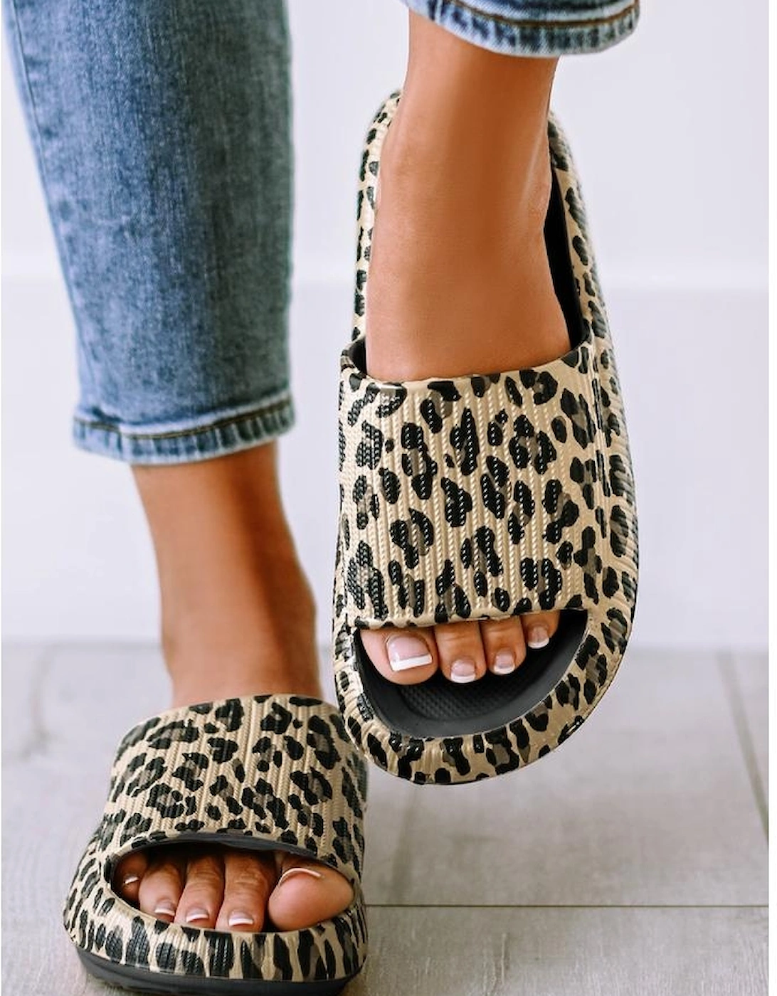 Black Print Thick Sole Slip On Slippers