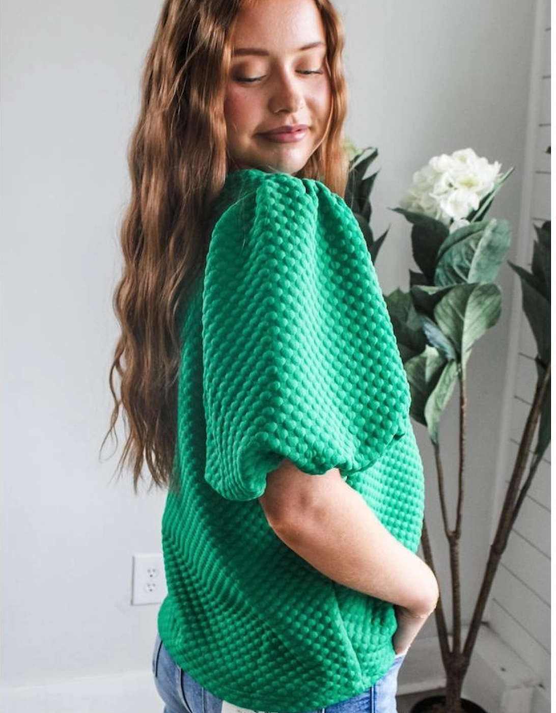 Sea Green Solid Textured O Neck Puff Sleeve Blouse