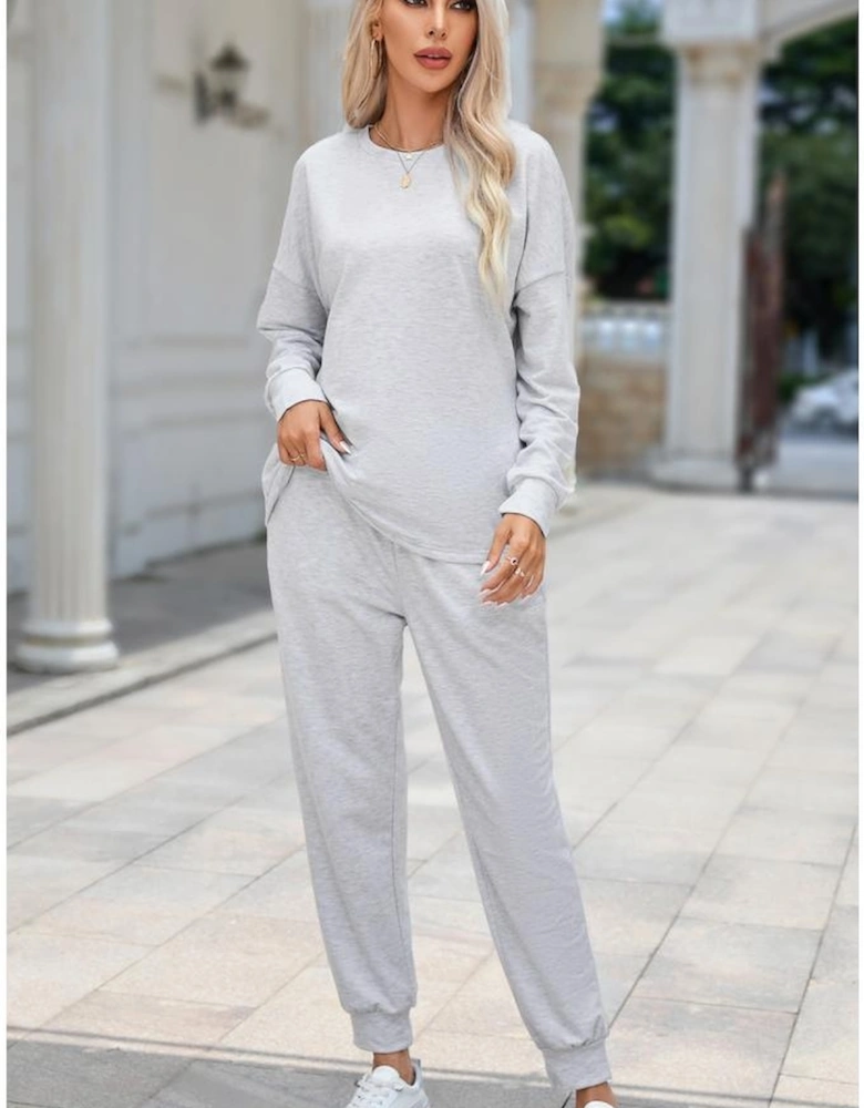 Gray Long Sleeve Pullover and Jogger Pants Lounge Set