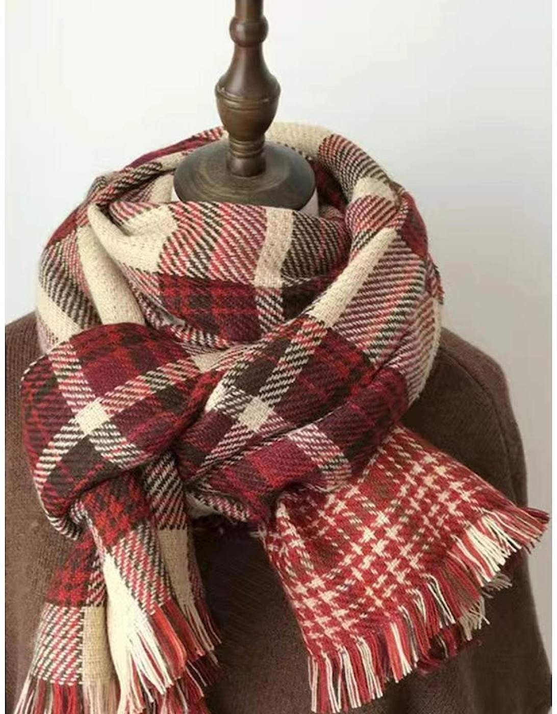 Azura Exchange Red Clay Fringe Trim Reversible Plaid Houndstooth Pashmina Scarf