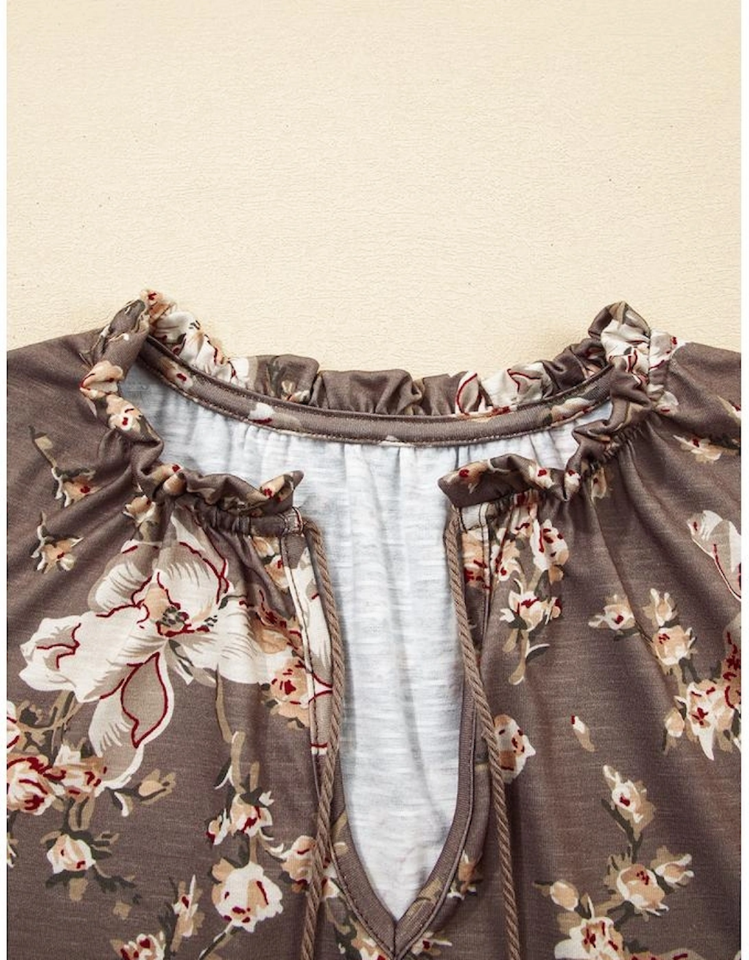 Khaki Retro Floral Print Tassel Tie Split Neck Short Sleeve Blouse