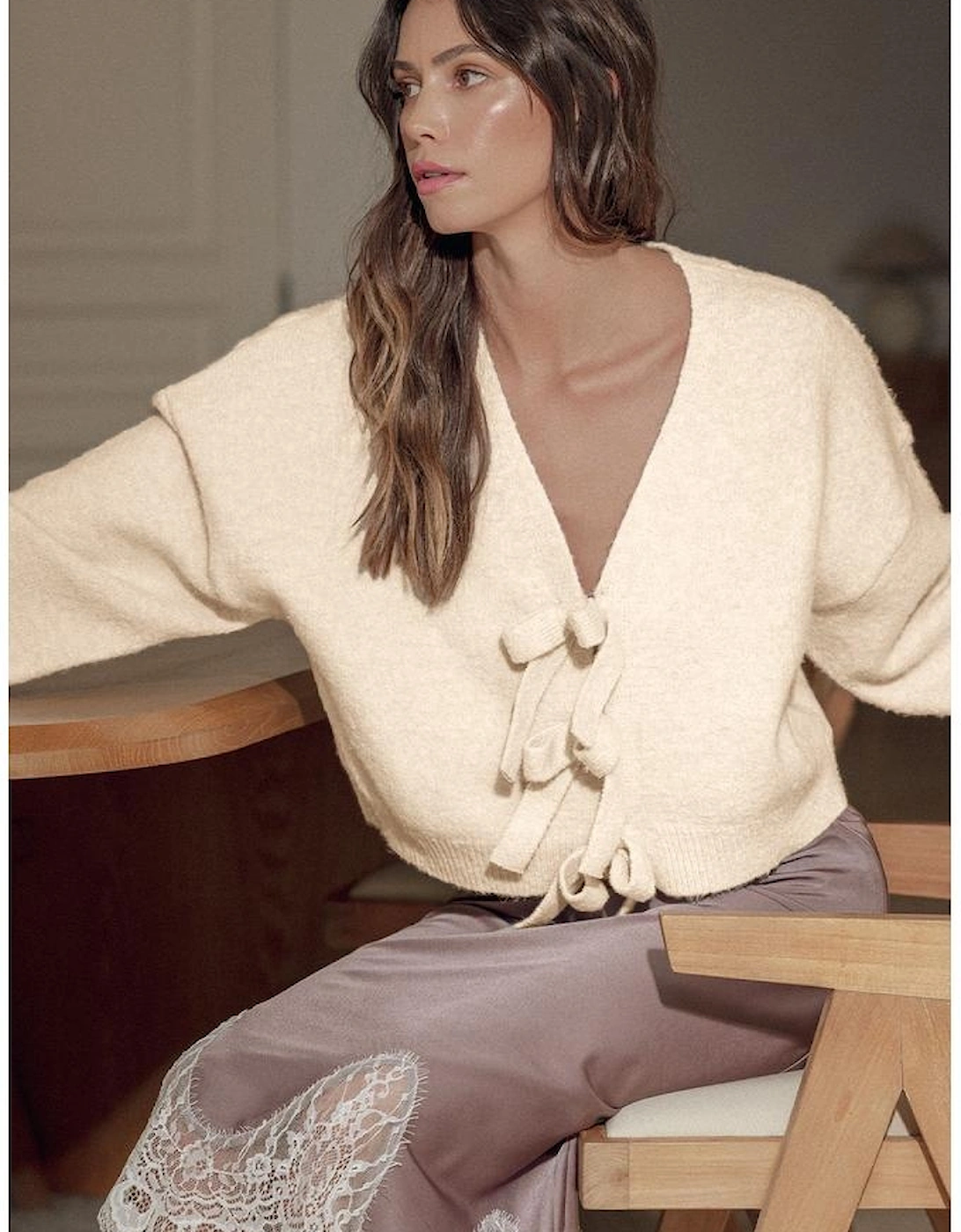 Jet Stream Bowknot Front Loose V Neck Knitted Cardigan